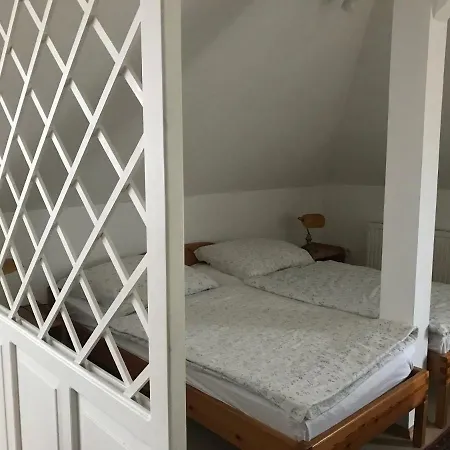 Franciska Apartman Appartamento